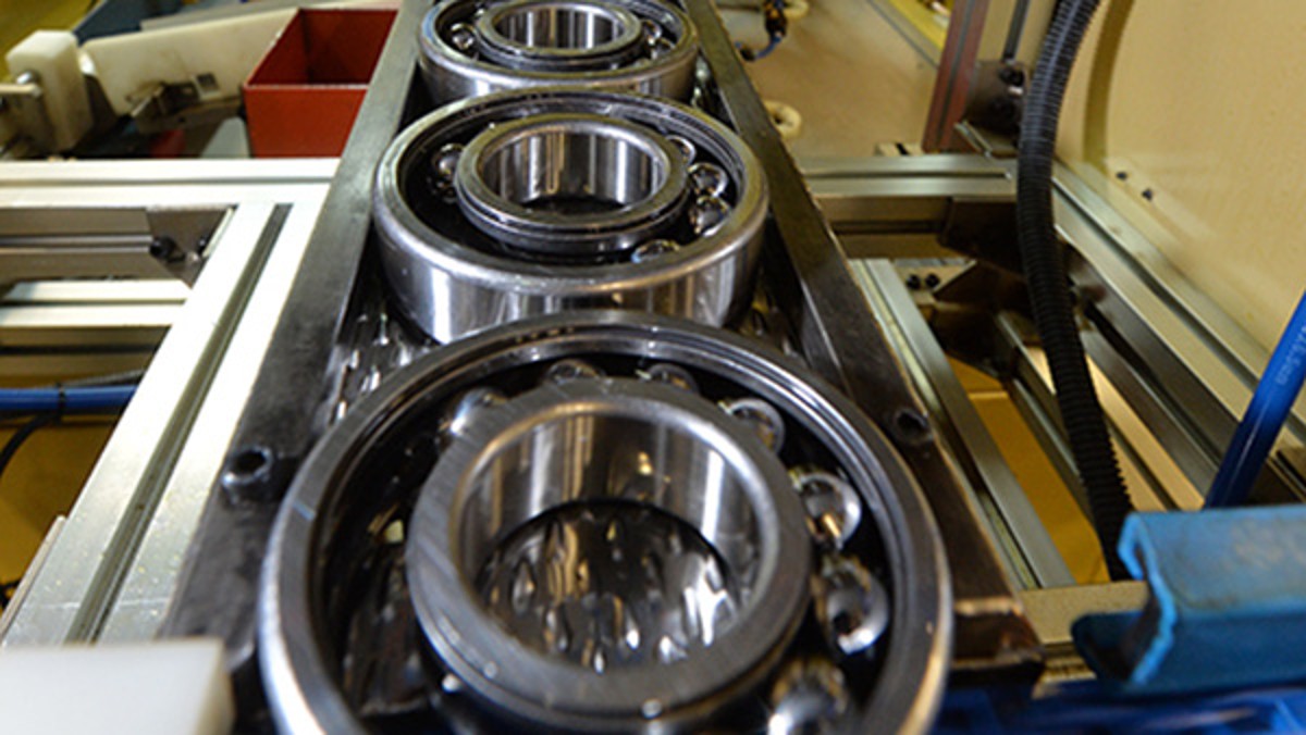 舍弗勒(宁夏)有限公司启用新厂房,扩大生产。