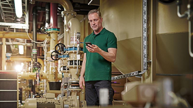 The portfolio of Schaeffler Lifetime Solutions comprises maintenance products, services, and solutions for the machine lifetime.